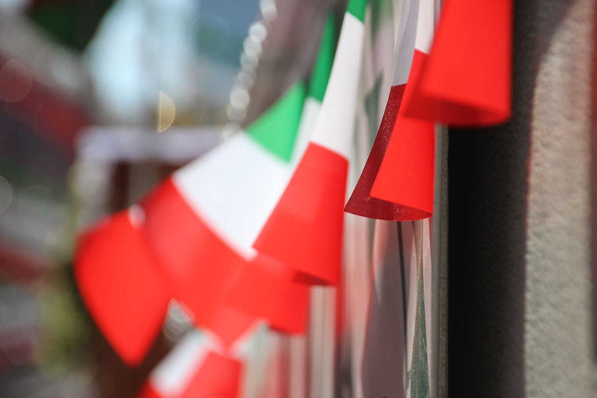 Italian flags at San Gennaro
